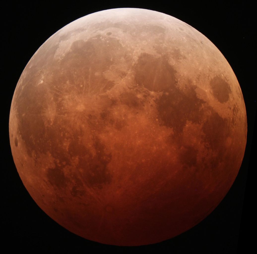 Total lunar eclipse, October 2014
