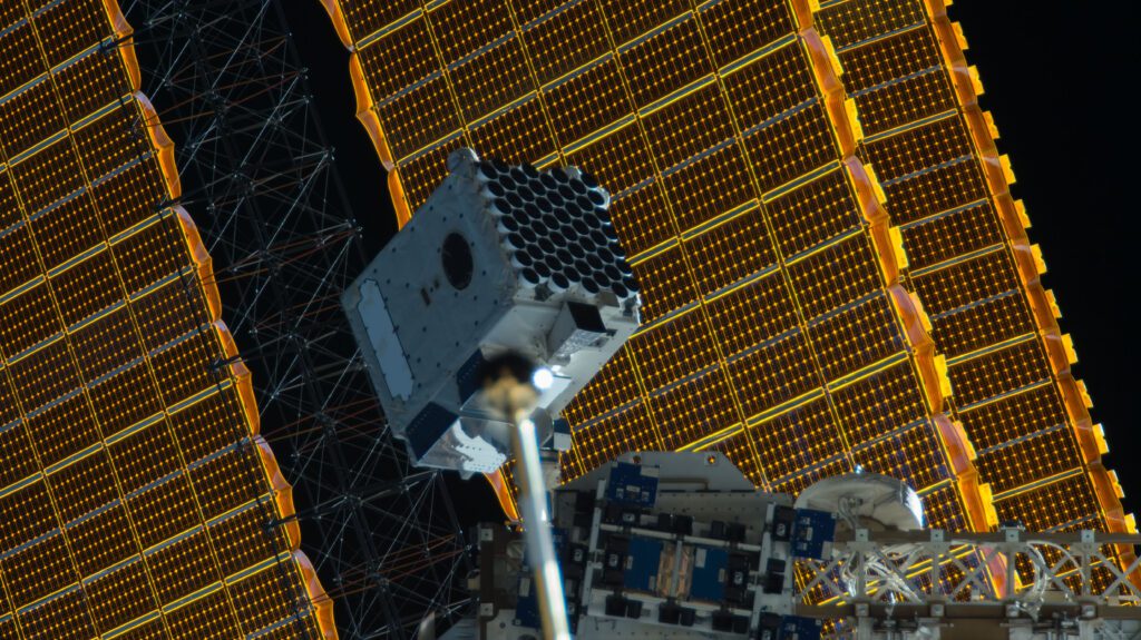 nicer, an x-ray telescope, operating from the international space station