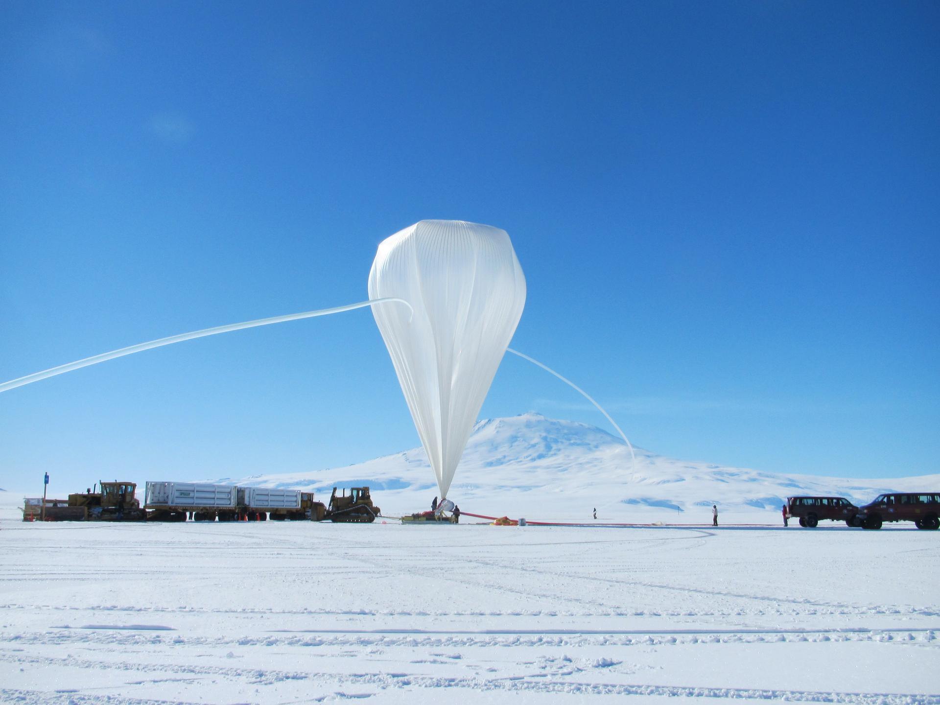 research balloon prepares to launch from antarctica